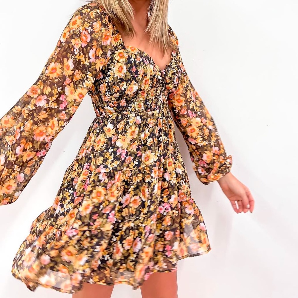 NWT women’s Lush floral dress size M